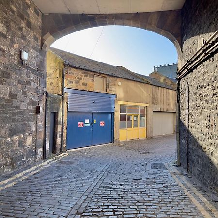 Cairn Hotel & Apartments Edinburgh Exterior photo